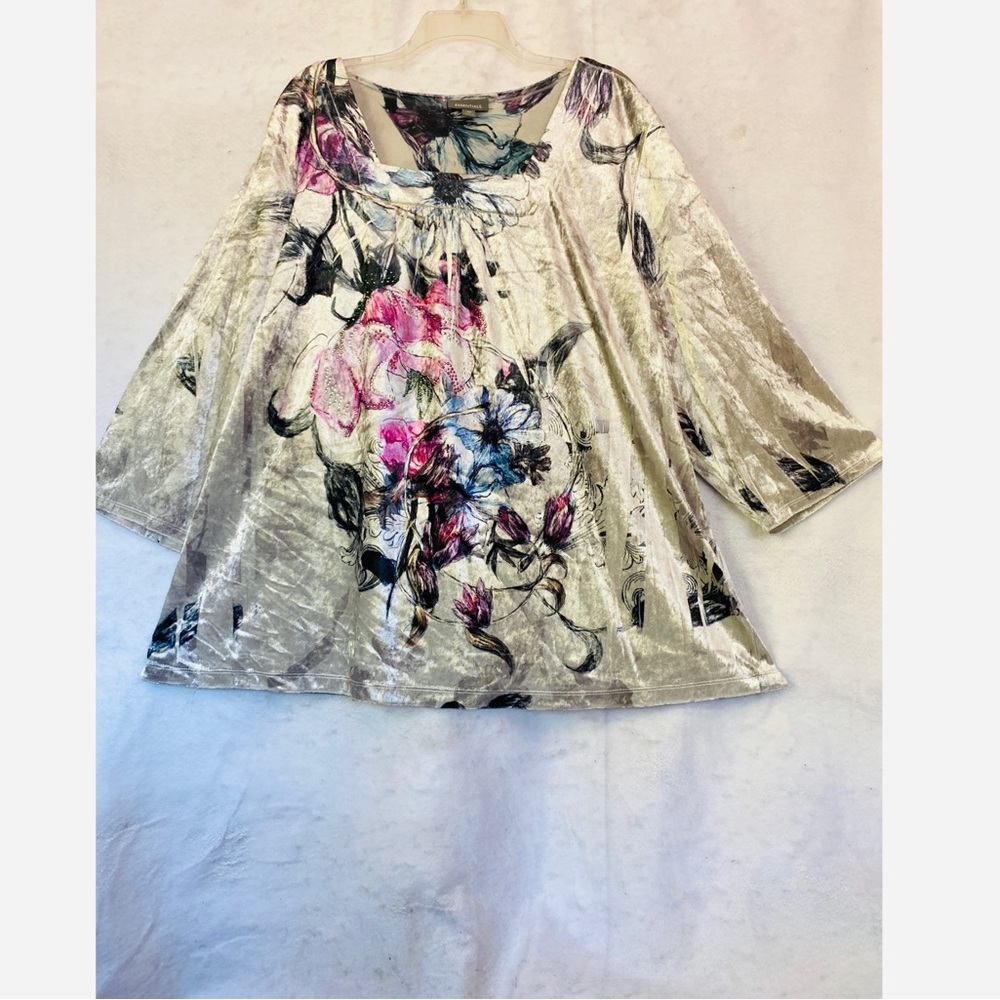 Essentials Plus Size Square Neck Multi Color Floral Velvet Pullover Blouse
